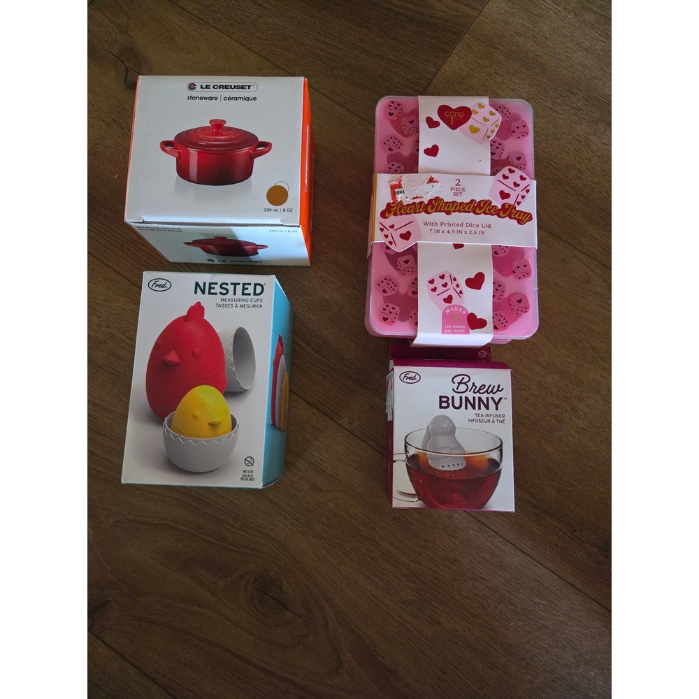 Kitchen Bundle Le Creuset Cocotte Chicken Measuring Cups Bunny Infuser Ice Tray